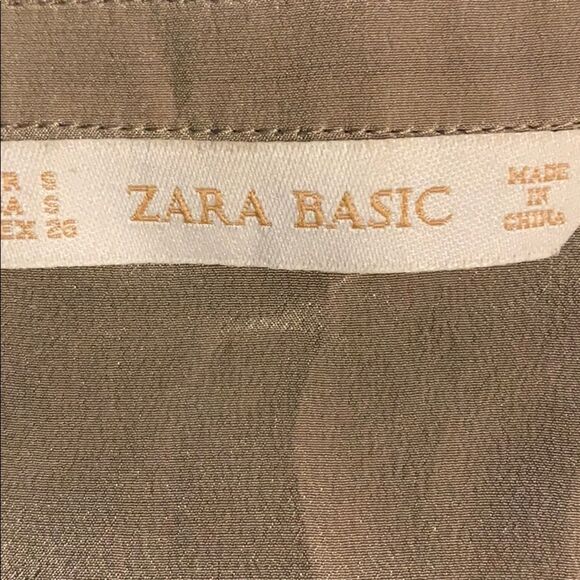 Zara beige deep cut neck, button down 3/4 sleeve blouse, great condition, Small - Picture 6 of 6